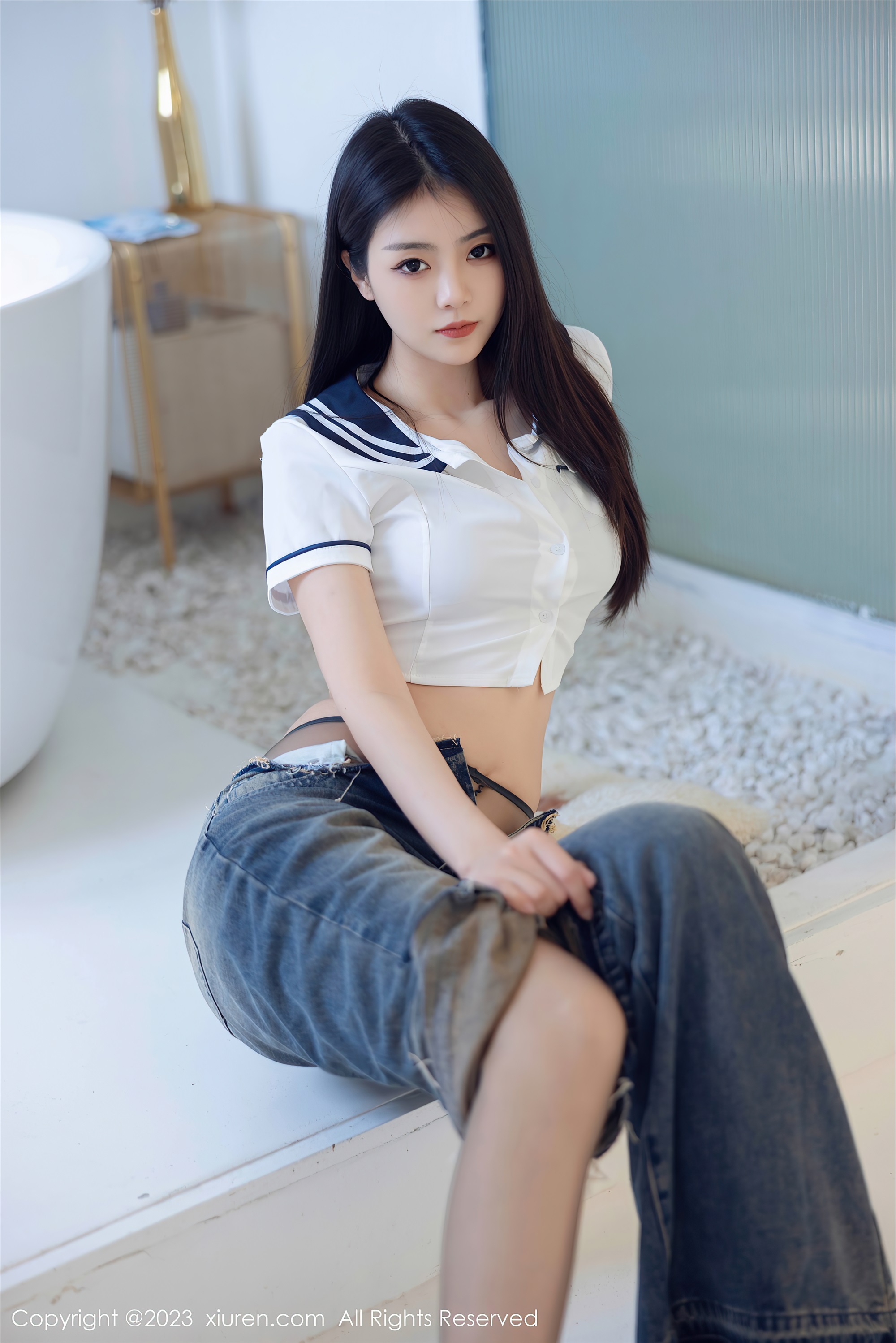 XiuRen秀人网  2023.07.05 NO.7027 可樂Vicky 牛仔裤